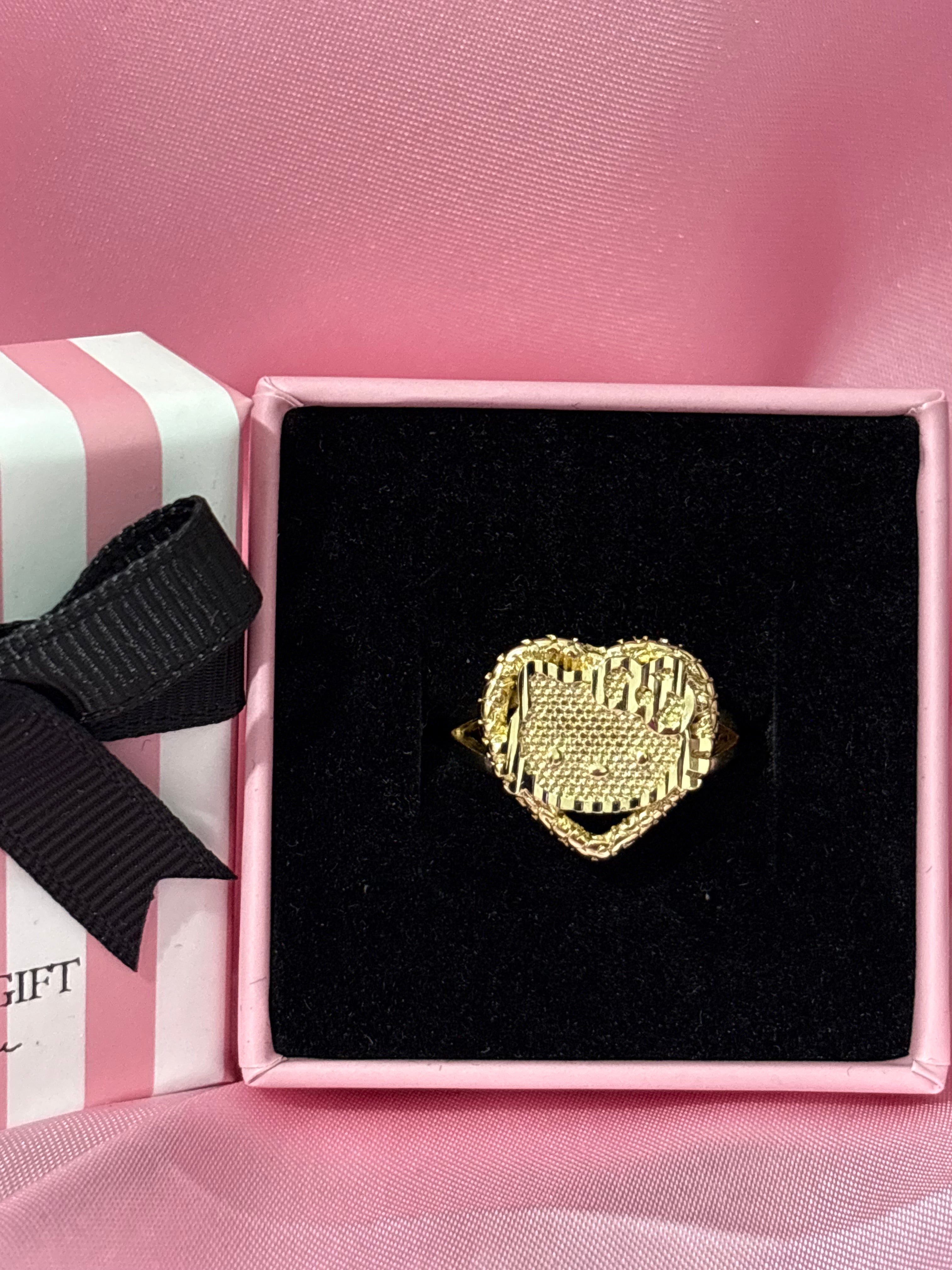 HK Nugget Heart Ring