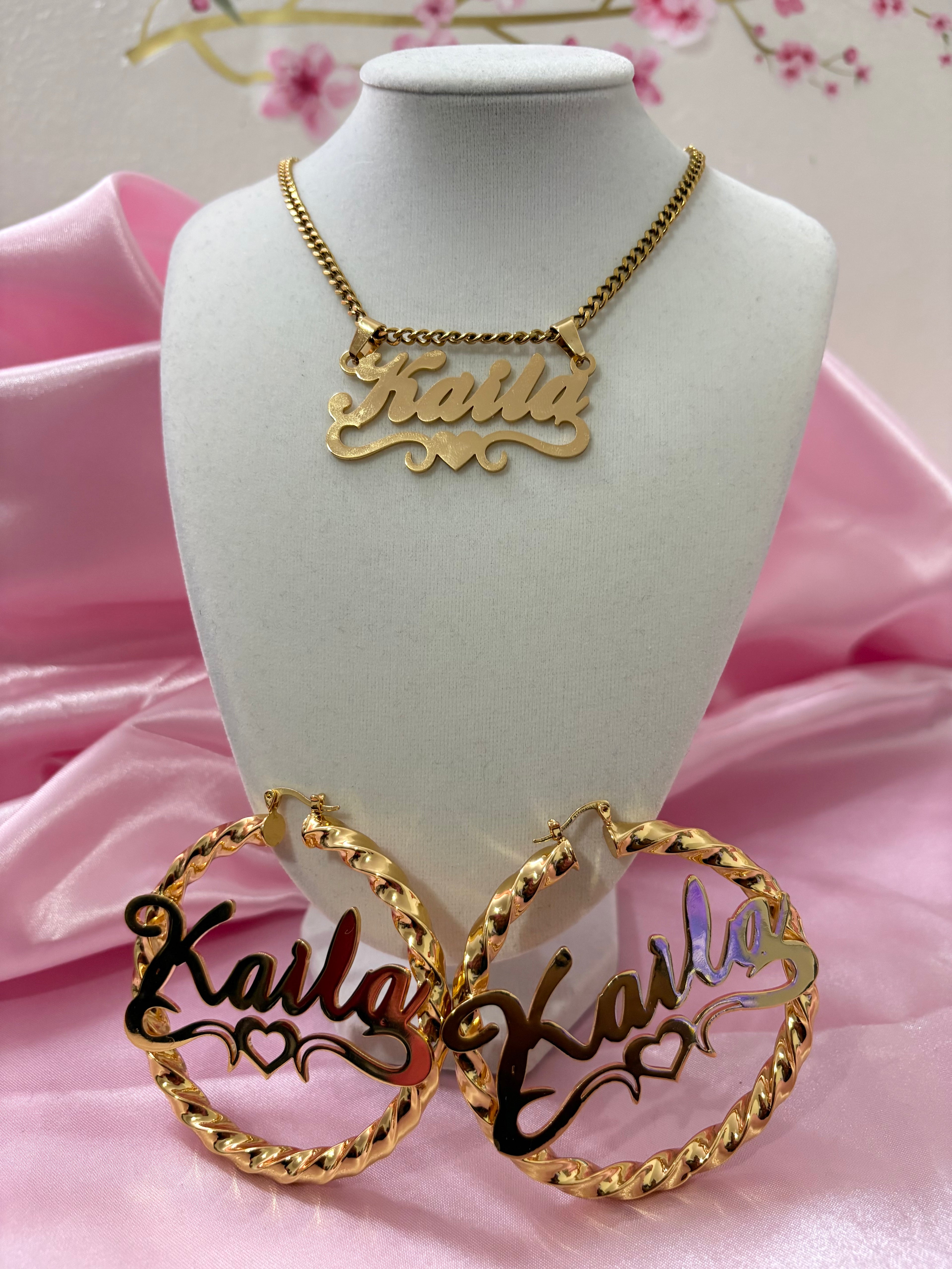 Custom Nameplate Necklace